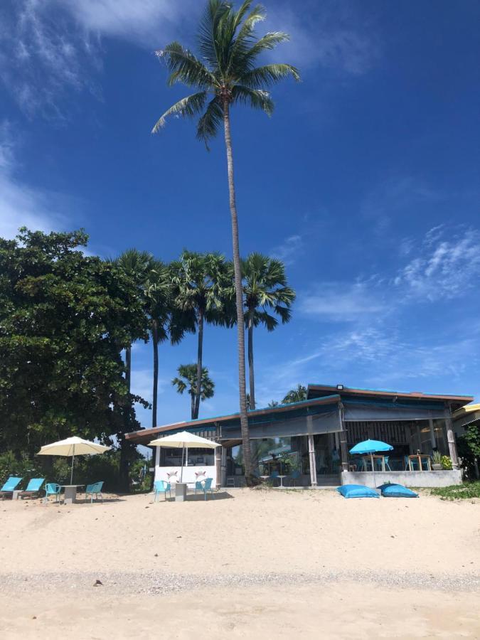 Le Petit Saint Tropez Hotel Khanom Exterior photo