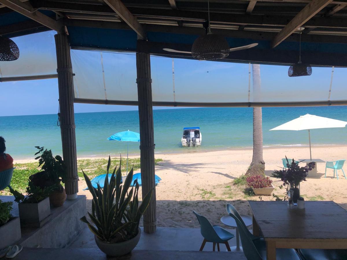 Le Petit Saint Tropez Hotel Khanom Exterior photo