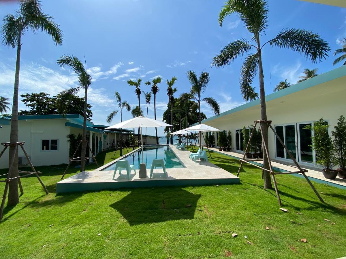 Le Petit Saint Tropez Hotel Khanom Exterior photo